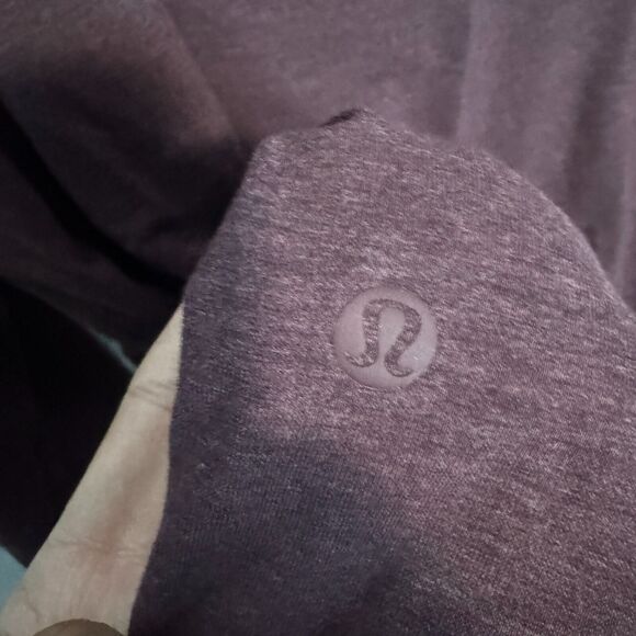 Lululemon Shirt Mens Medium Maroon Long Sleeve Crewneck Stretch 5 Year Basic Gym - Picture 3 of 6